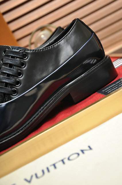 Picture of Louis Vuitton Shoes _SKU22516112SZ38-4413931